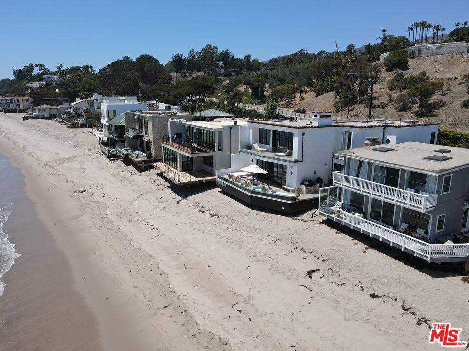 Malibu, CA 90265,27212 Pacific Coast HWY