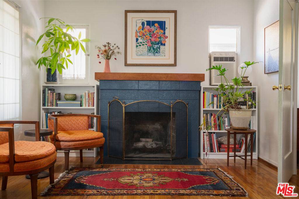 La Crescenta, CA 91214,3043 Piedmont AVE