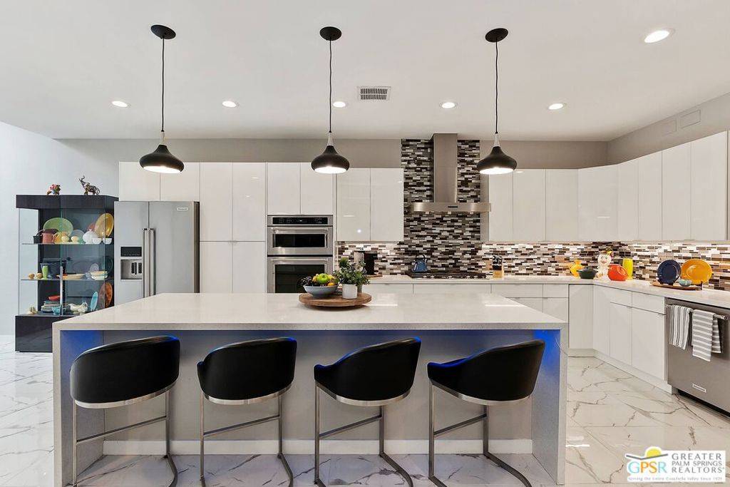 Palm Springs, CA 92262,1475 E Amado RD