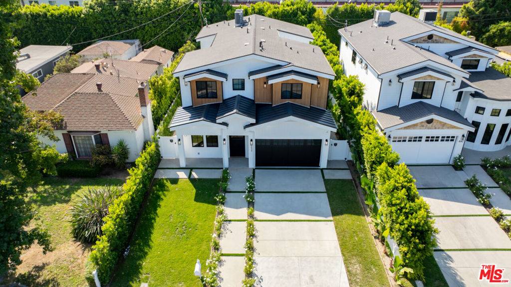 Sherman Oaks, CA 91423,4539 Longridge AVE