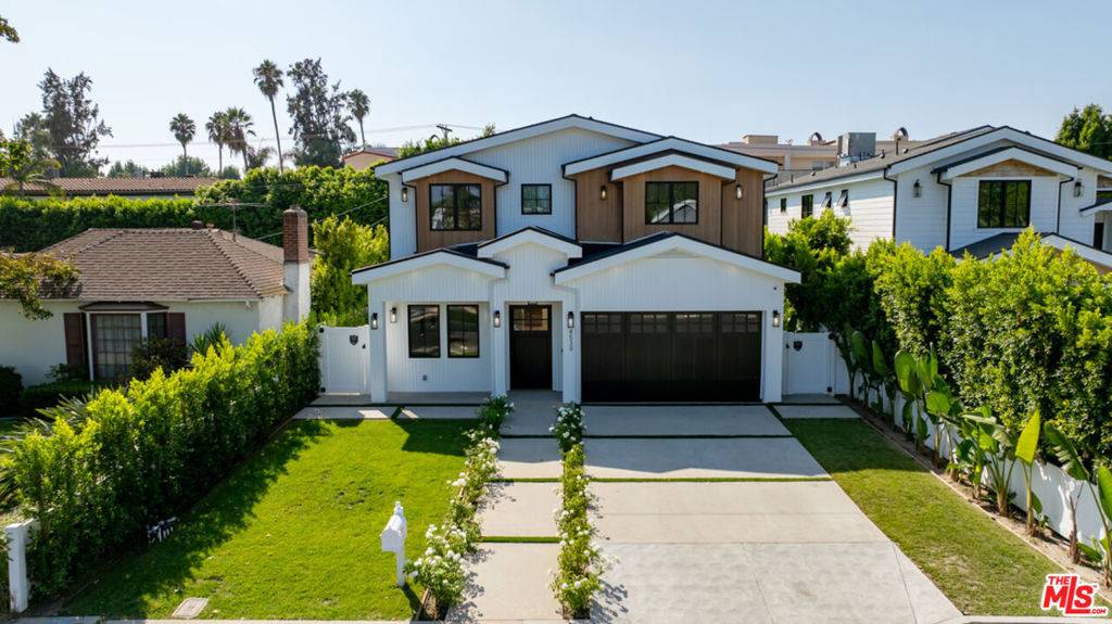 Sherman Oaks, CA 91423,4539 Longridge AVE