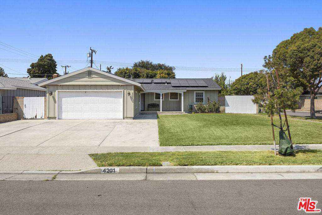 Fullerton, CA 92833,4201 Franklin AVE