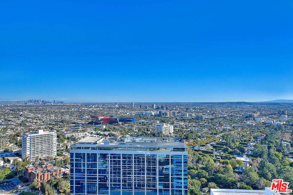 West Hollywood, CA 90069,9255 Doheny RD #2406