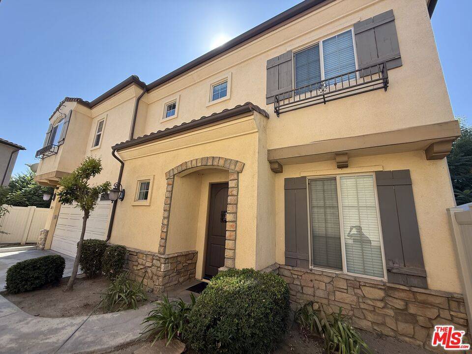 Monrovia, CA 91016,335 Genoa ST #J