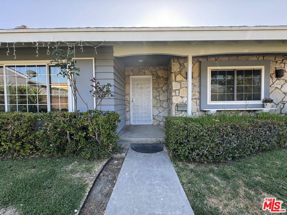 Anaheim, CA 92804,235 S Delano ST