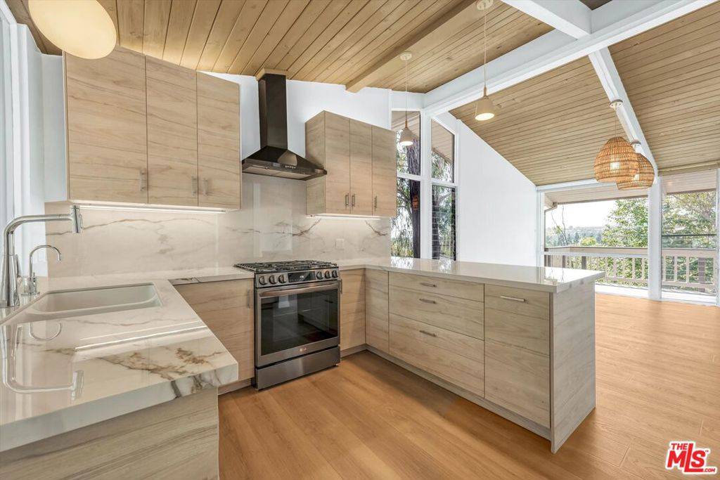 Malibu, CA 90265,3623 Serra RD