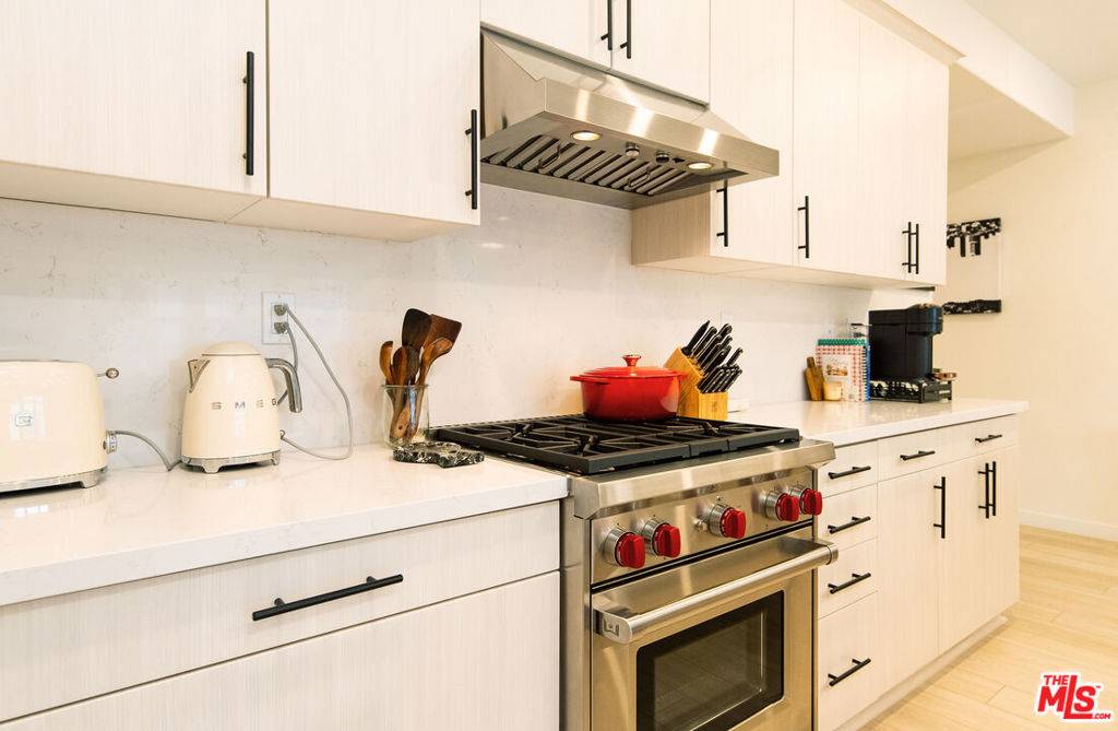 Arcadia, CA 91006,4326 Maple LN