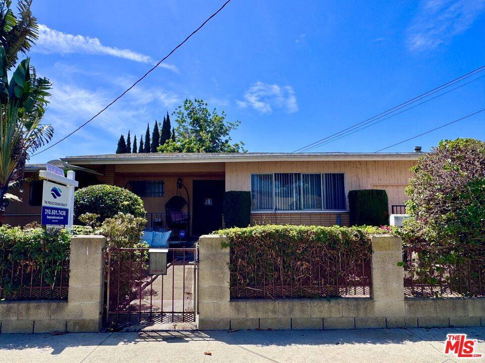 Inglewood, CA 90303,3704 W 111th PL