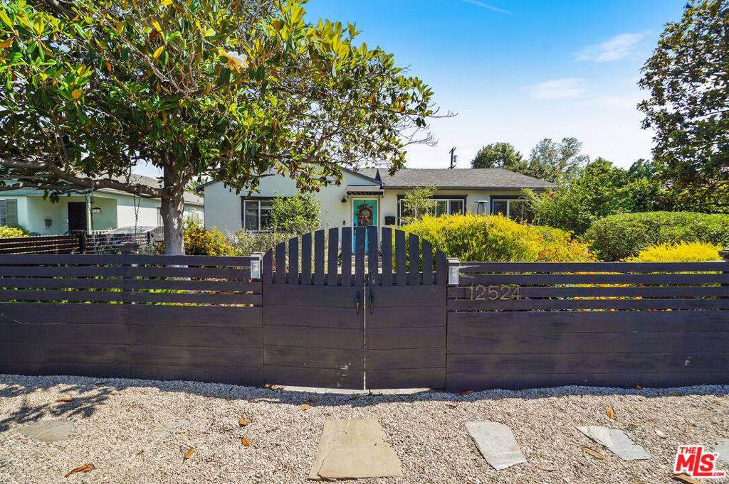 Valley Village, CA 91607,12524 Martha ST