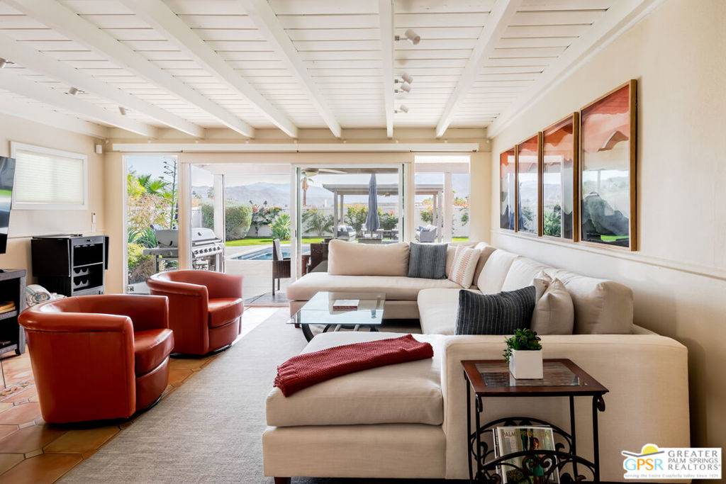 Palm Springs, CA 92262,477 E Via Colusa