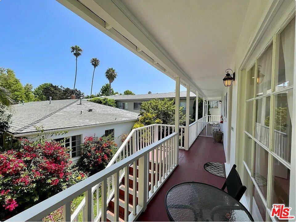 Santa Monica, CA 90403,816 17th ST #2A