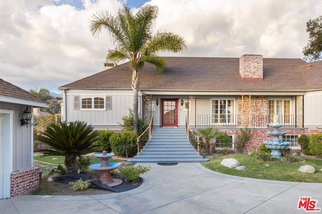 Duarte, CA 91010,915 Edie