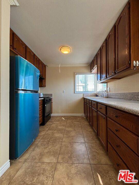 North Hollywood, CA 91605,12605 Barbara Ann ST #D
