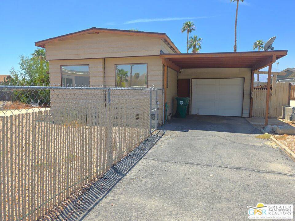 Desert Hot Springs, CA 92241,69243 Westwood CT
