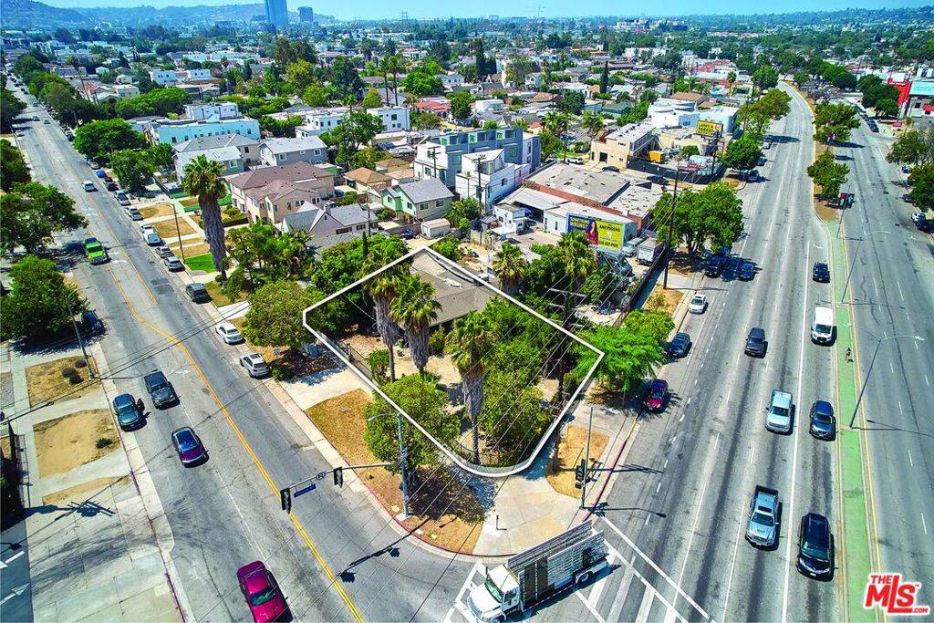 Los Angeles, CA 90019,5506 Venice BLVD