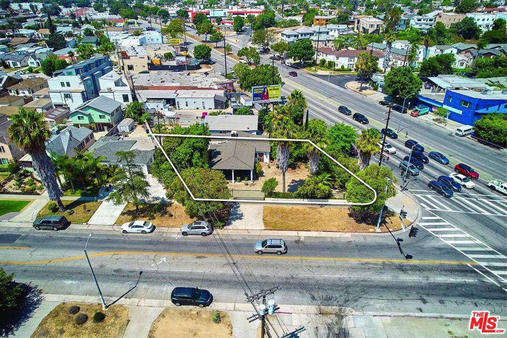 Los Angeles, CA 90019,5506 Venice BLVD