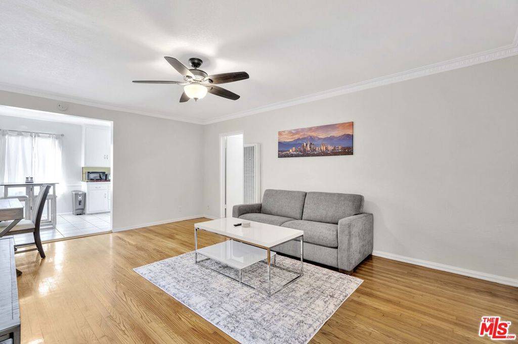 Los Angeles, CA 90066,3559 Sawtelle BLVD ##3