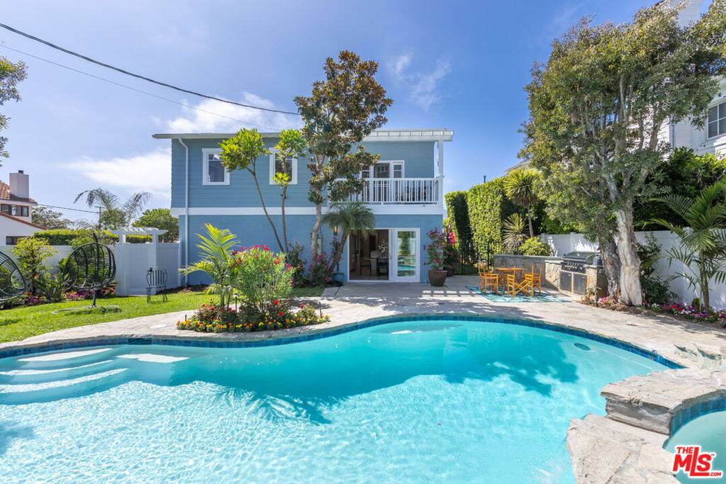Pacific Palisades, CA 90272,509 Wynola ST