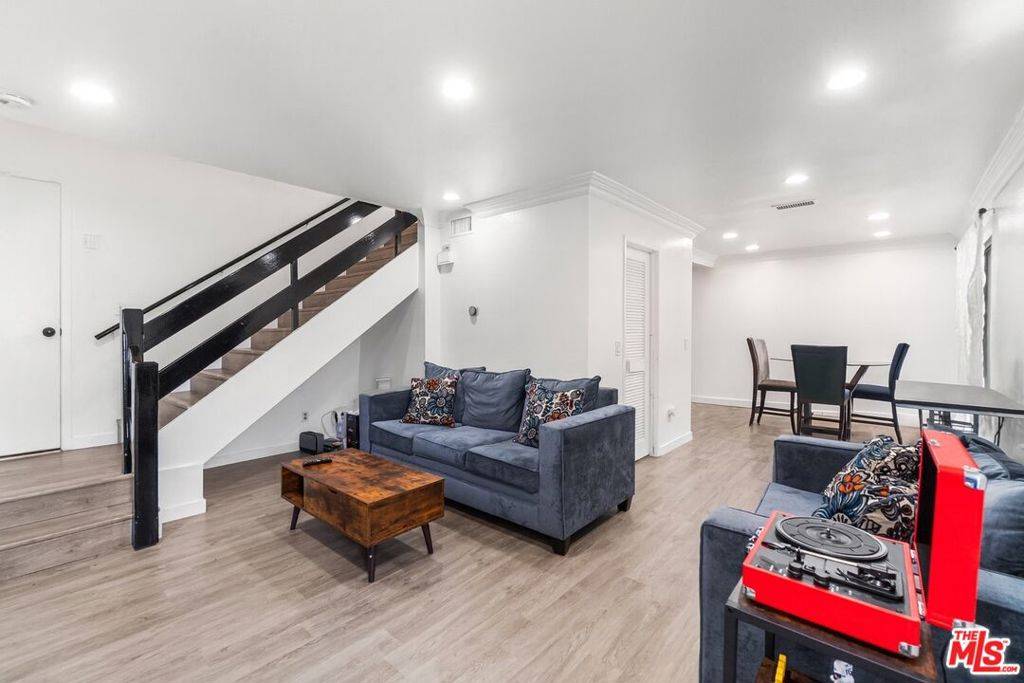 Baldwin Park, CA 91706,13974 Francisquito AVE #8