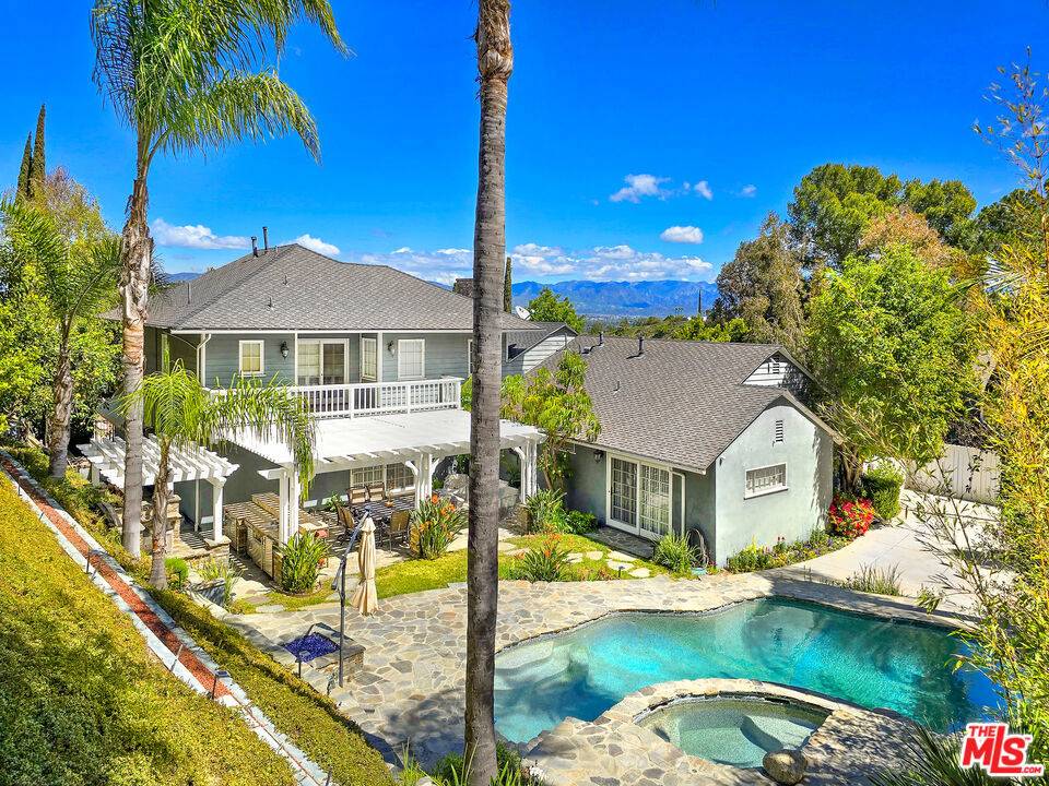 Sherman Oaks, CA 91403,3690 Crownridge DR