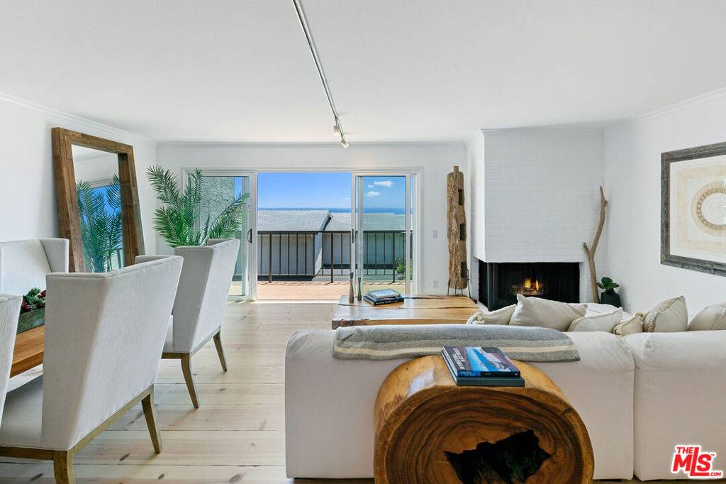 Malibu, CA 90265,29672 Zuma Bay WAY