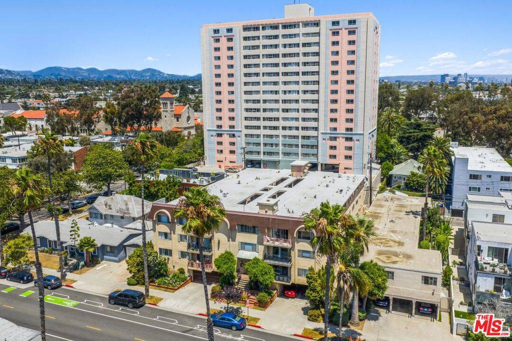 Santa Monica, CA 90403,1117 6th ST