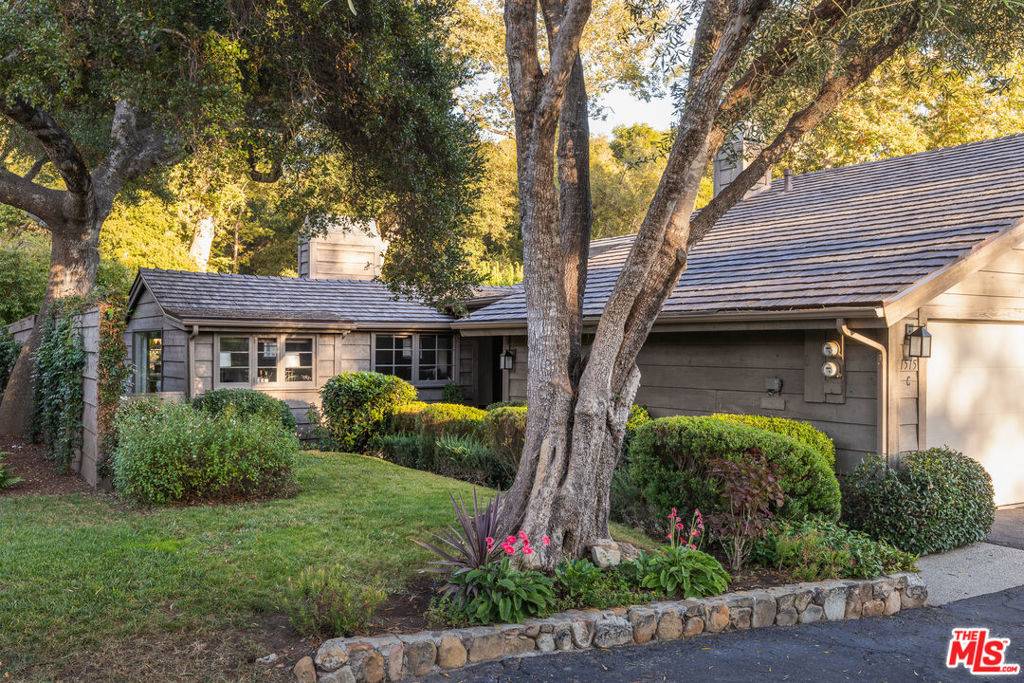 Santa Barbara, CA 93108,1515 E Valley RD #C
