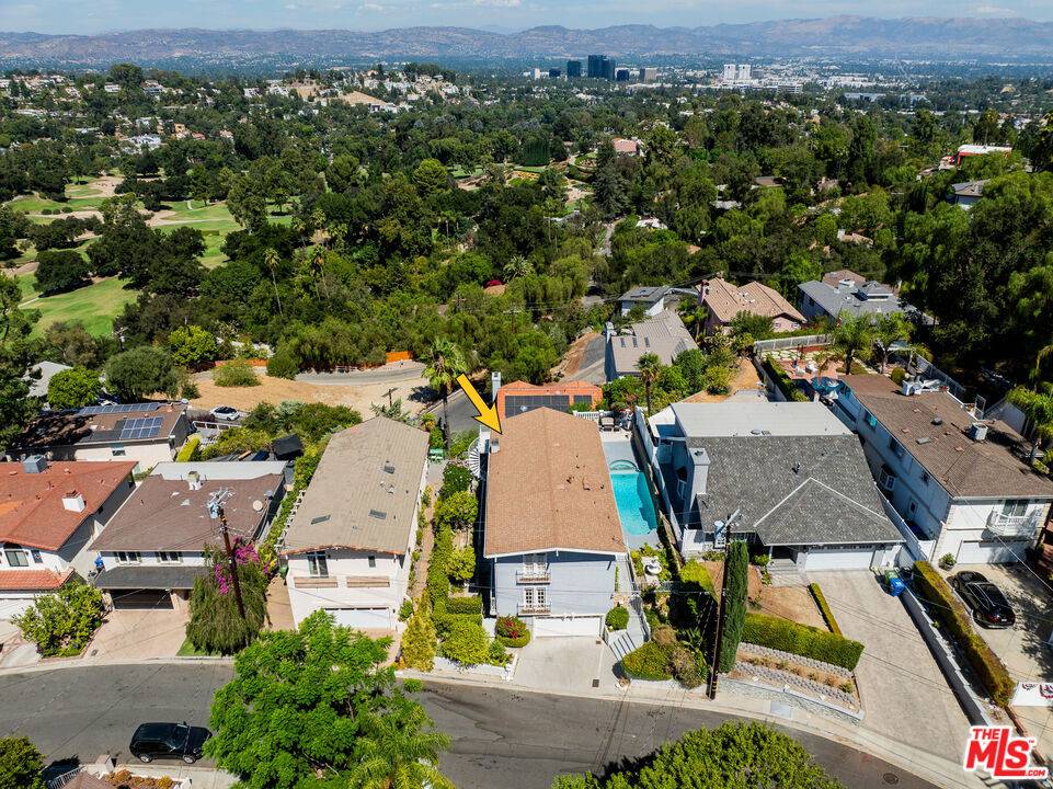 Woodland Hills, CA 91364,20967 Bandera ST