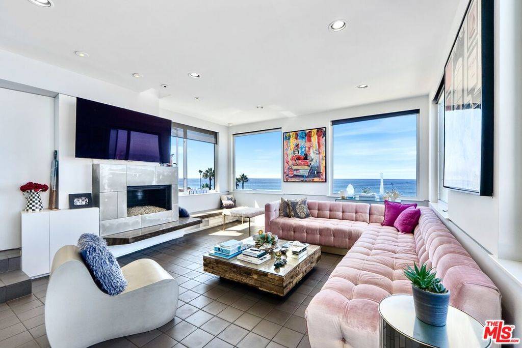 Hermosa Beach, CA 90254,3410 Hermosa AVE