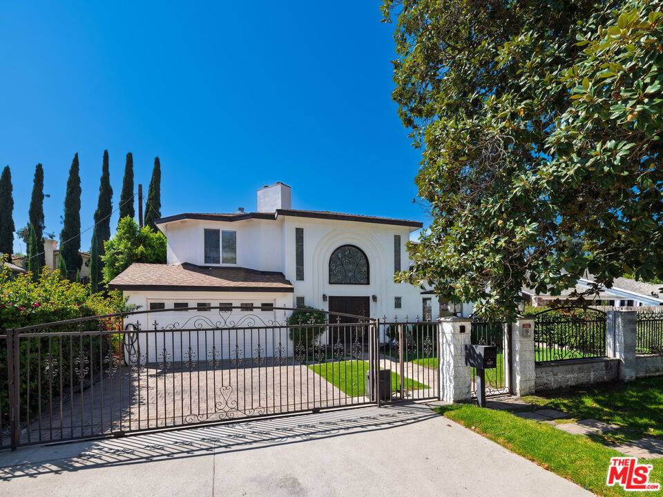 Sherman Oaks, CA 91401,5417 Allott AVE