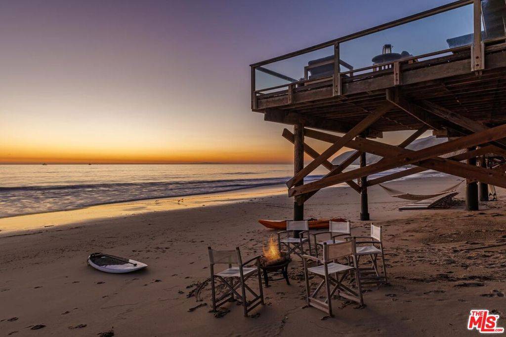 Malibu, CA 90265,42602 Pacific Coast HWY