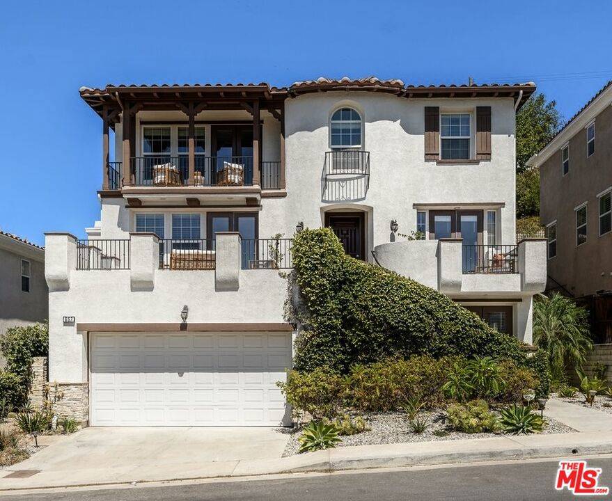 Los Angeles, CA 90042,657 S Avenue 61