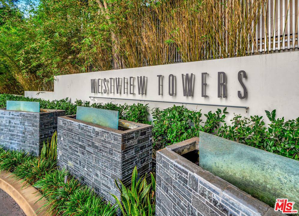 West Hollywood, CA 90069,1155 N La Cienega BLVD #904