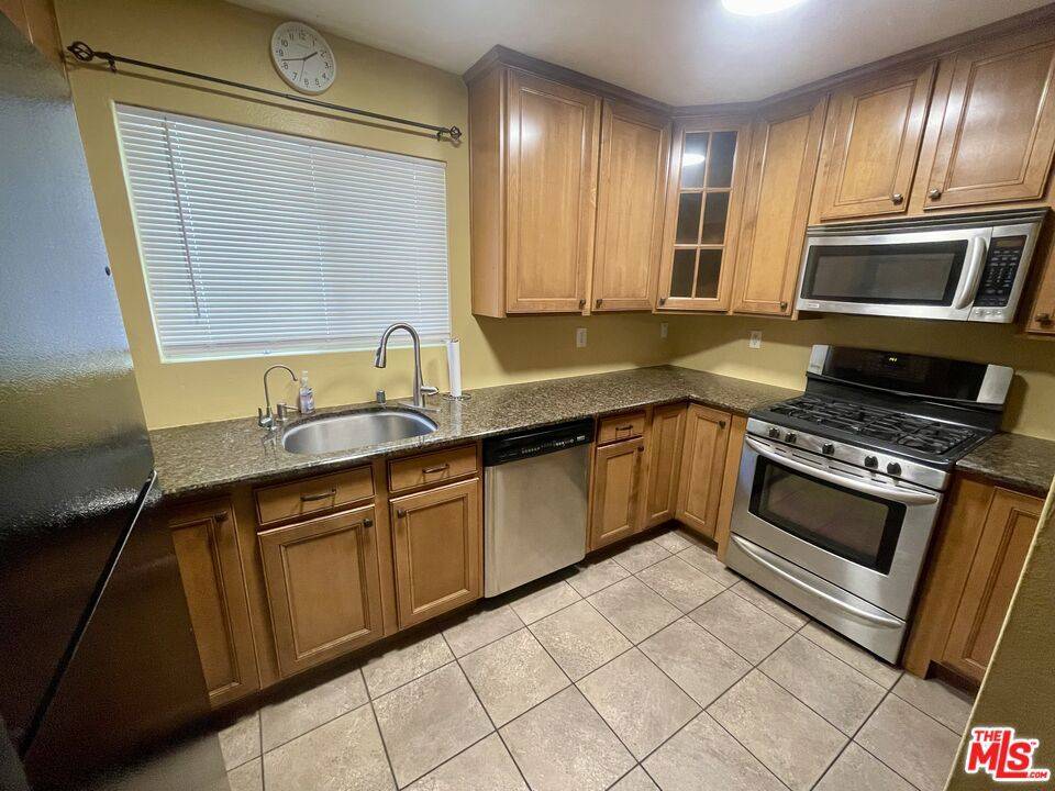 Encino, CA 91316,5447 Zelzah AVE #104