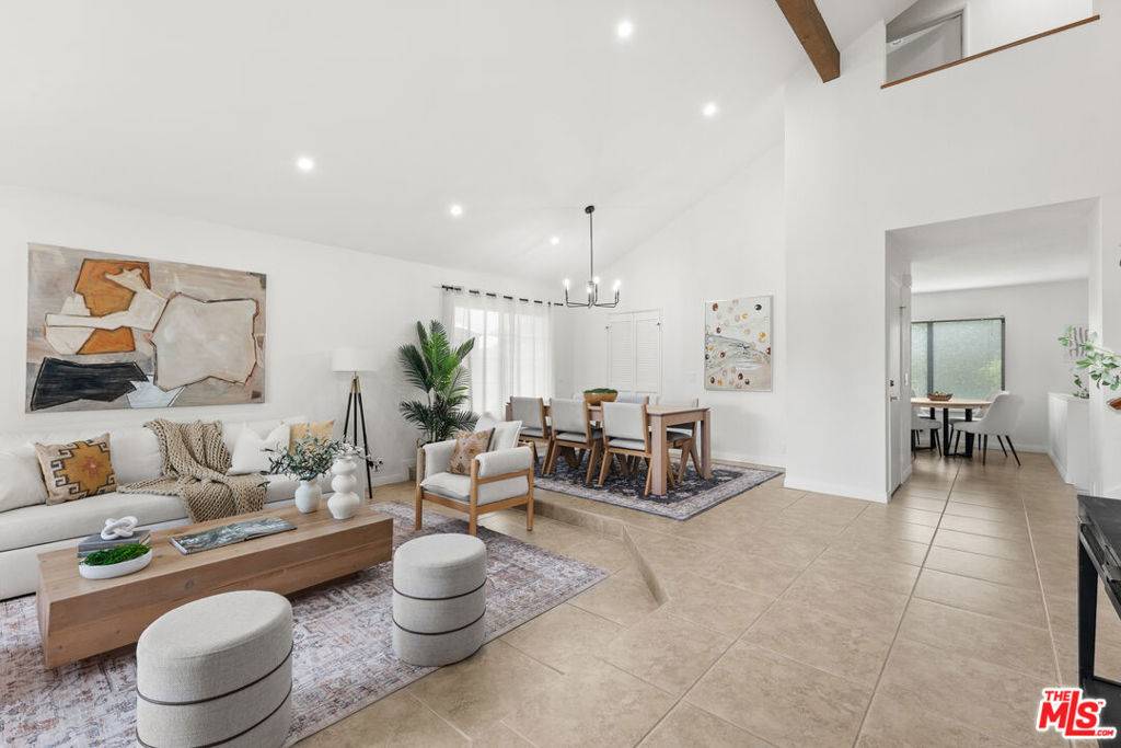 Inglewood, CA 90302,6514 S Copperwood AVE