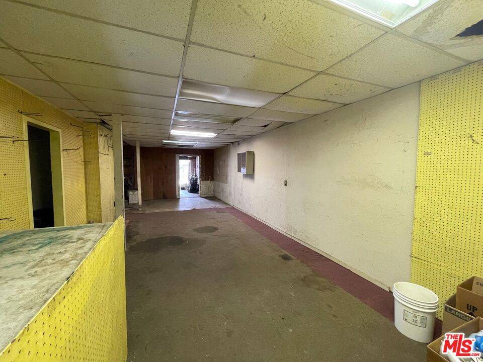 Los Angeles, CA 90066,13016 W Washington BLVD