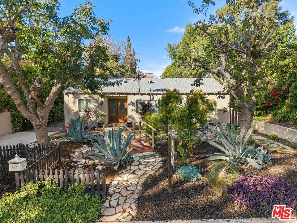 Sherman Oaks, CA 91423,4719 W Wortser AVE