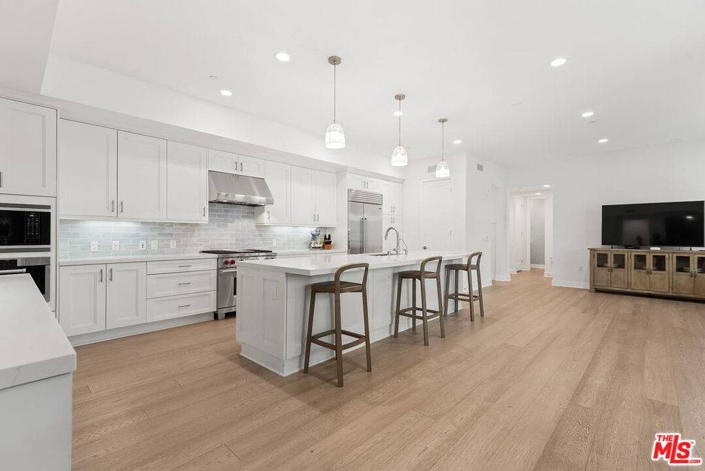 Playa Vista, CA 90094,12763 Shell PL #1