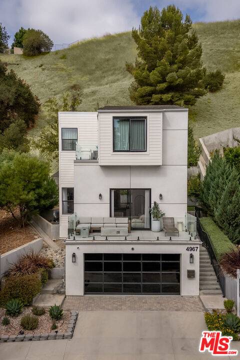 Woodland Hills, CA 91364,4967 Llano DR