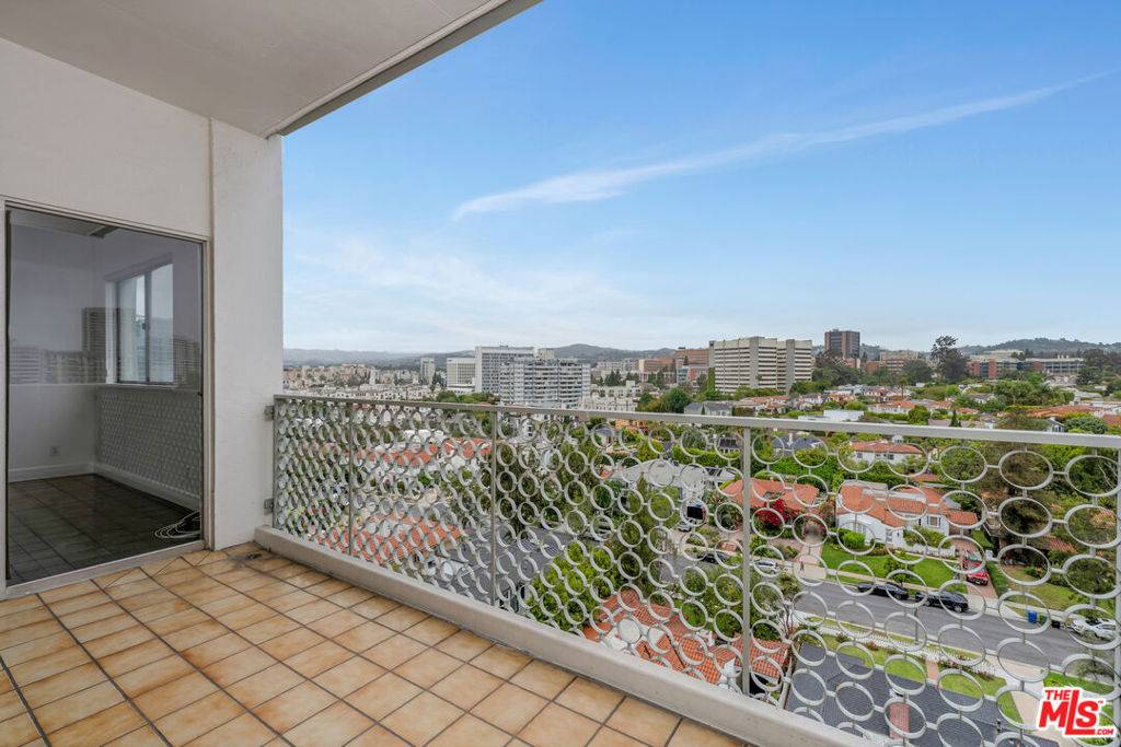 Los Angeles, CA 90024,10787 Wilshire BLVD #1003