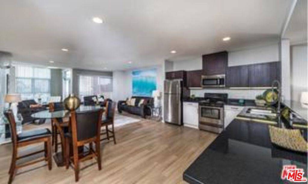 Long Beach, CA 90802,245 PINE AVE #435