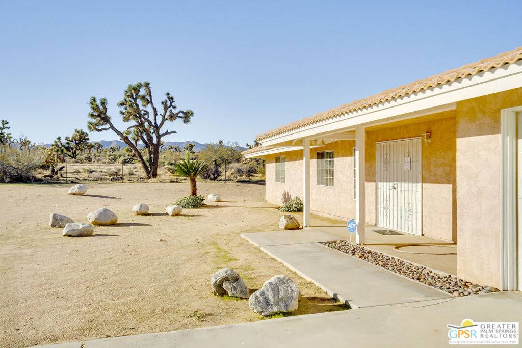 Yucca Valley, CA 92284,7590 Indio AVE