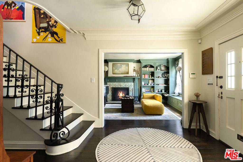 Los Angeles, CA 90004,644 N Cherokee AVE