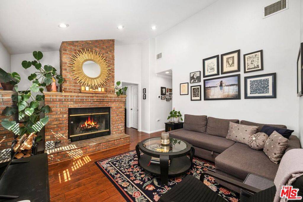 Sylmar, CA 91342,13280 Raven ST