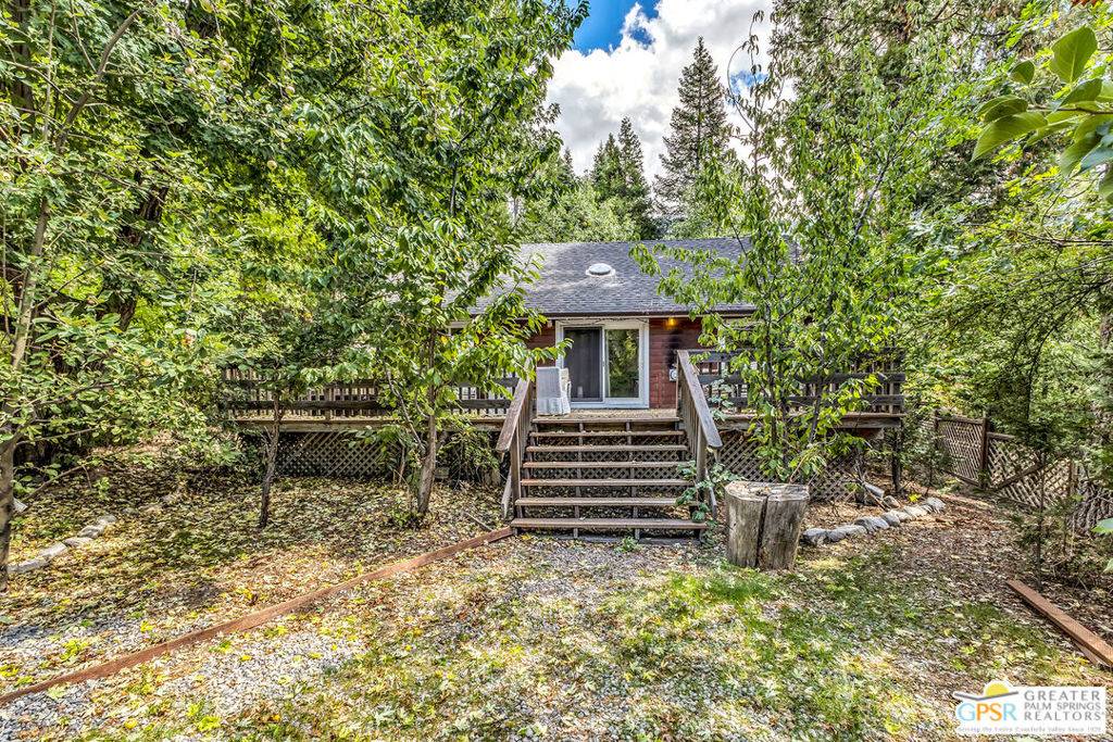 Idyllwild, CA 92549,25300 Tahquitz RD