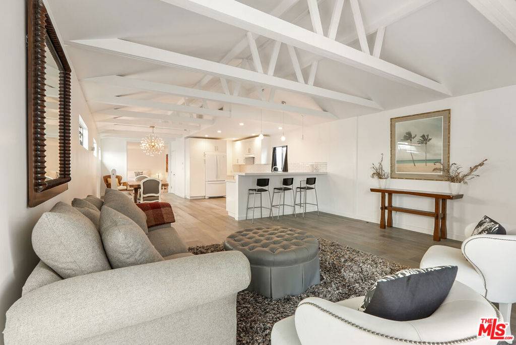 Marina Del Rey, CA 90292,754 Washington BLVD