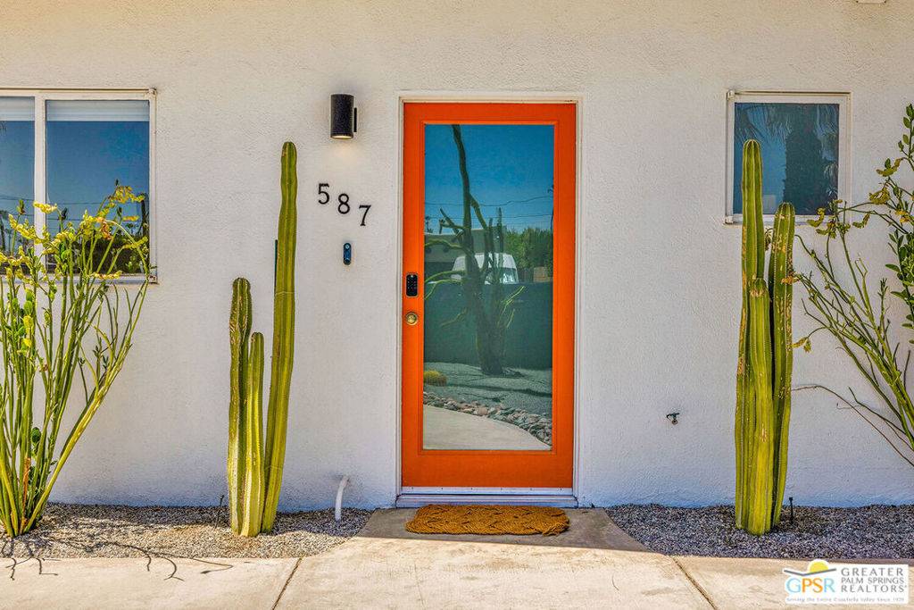 Palm Springs, CA 92262,587 N Calle Marcus