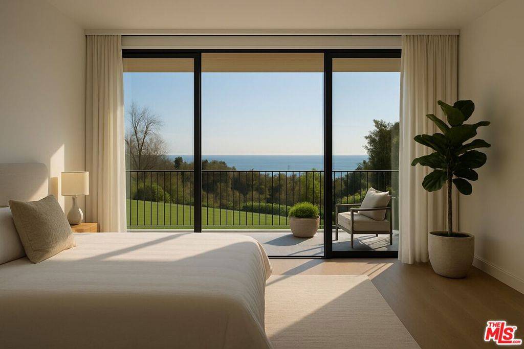 Pacific Palisades, CA 90272,14902 Mc Kendree AVE