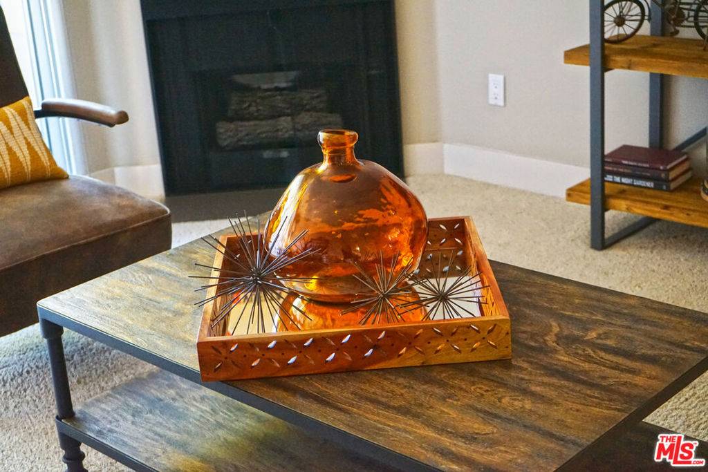 Pasadena, CA 91103,151 E HOLLY ST #7-212