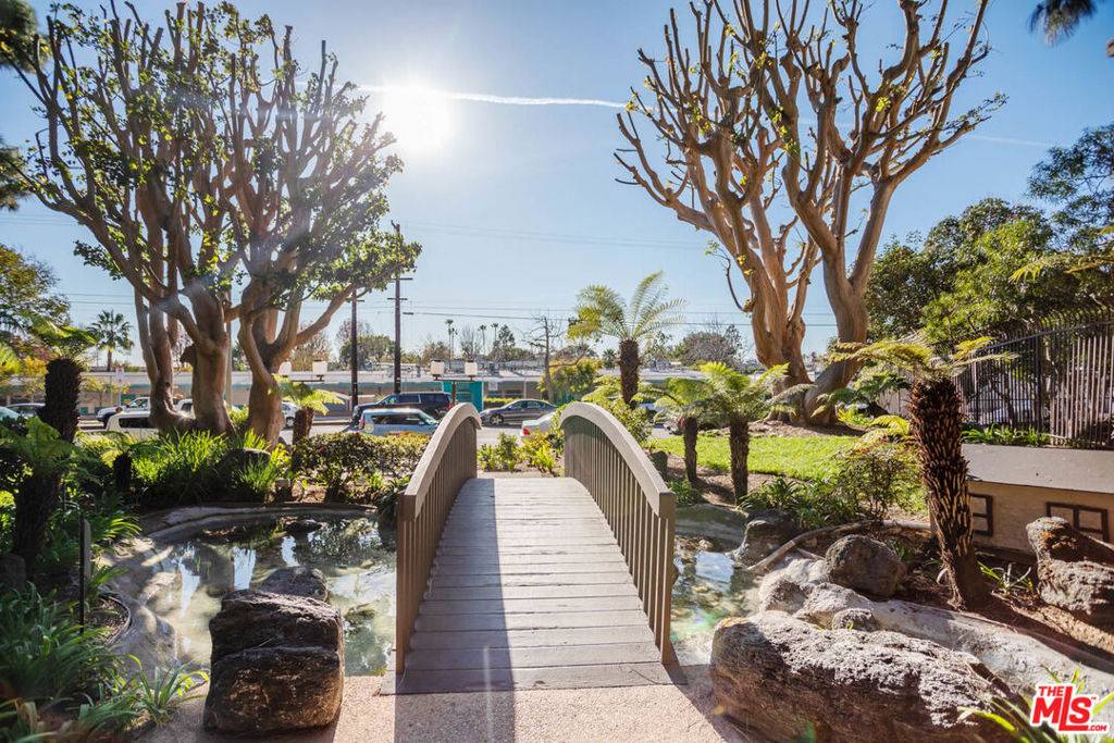 Playa Del Rey, CA 90293,7777 W 91St ST #B3149